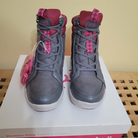 ryka women ankle high sports shoes ,gray, 9 M ,new - Picture 1 of 6